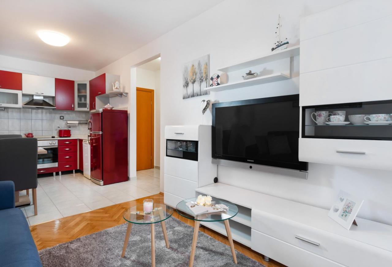 Beach Apartment Simphony Сплит Екстериор снимка