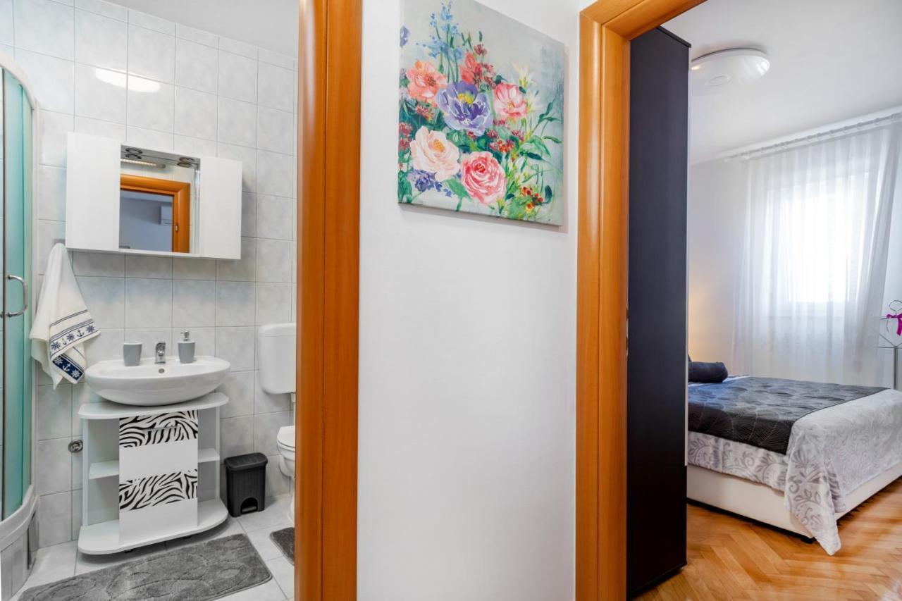 Beach Apartment Simphony Сплит Екстериор снимка