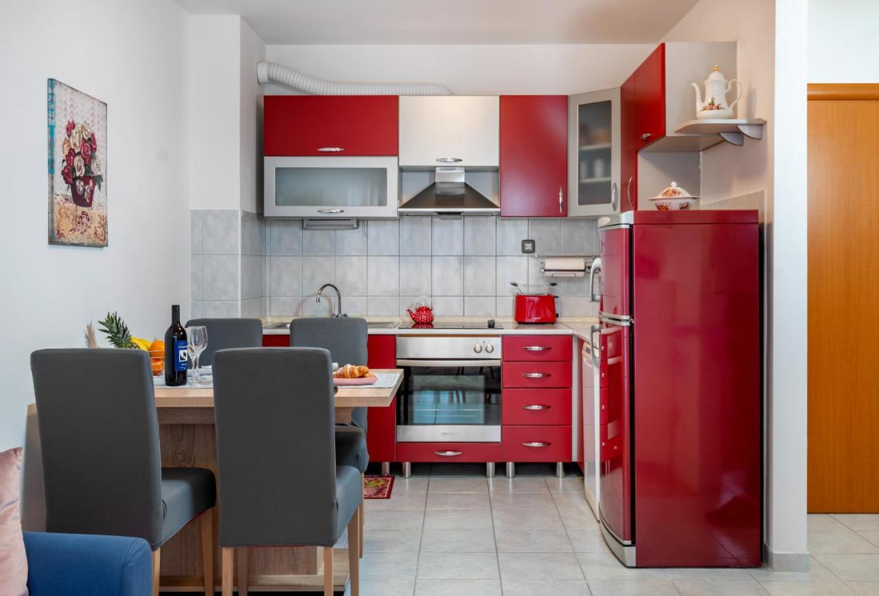 Beach Apartment Simphony Сплит Екстериор снимка